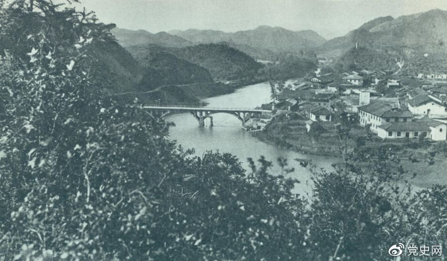 1930年12月，紅軍在龍岡地區(qū)殲滅國民黨軍第十八師近一萬人，活捉敵師長張輝瓚。圖為作戰(zhàn)舊址江西興國東北的龍岡。